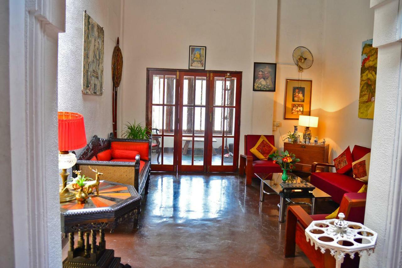 Kandy Inn Madugalle'S Family Guest House Exteriér fotografie